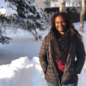 Meet your Posher, Marisa